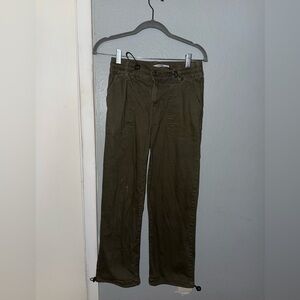 Women’s cargo style Olive Green Casual Pants